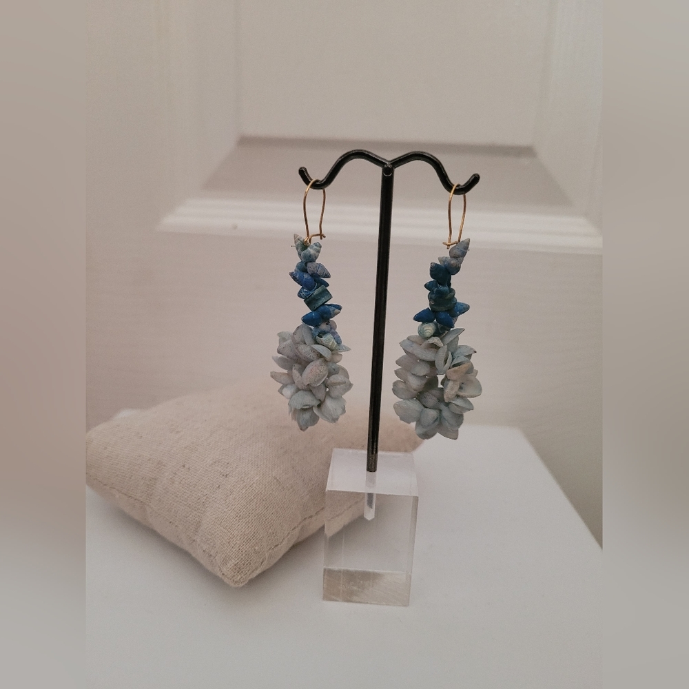 Handcrafted Shell drop earrings
